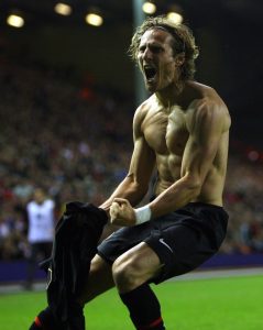 Forlan to India? The agent says no
