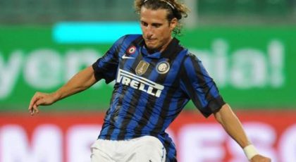 Forlan till vänster på söndag?