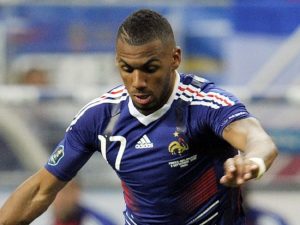 Från Frankrike: “M’Vila kommer inte köpas innan EM”