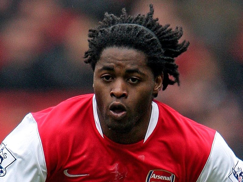 TalkSport- Manchester United, Inter, and Napoli are all after Alex Song