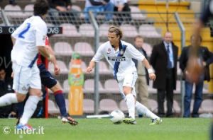 Zanetti: “Forlan är en annan spelare än den vi sett hittills”