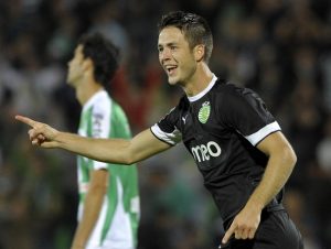 Record: “Tottenham närmast att värva Van Wolfswinkel”