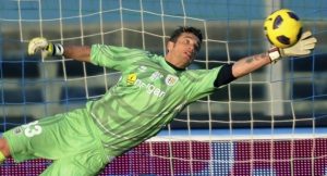 Fingerfraktur för Parmas målvakt Mirante. Missar Inter