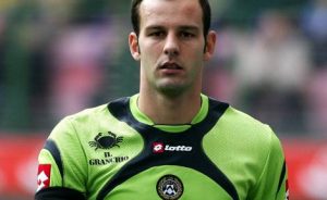 Julio Cesar till Man U, Viviano eller Handanovic till Inter?