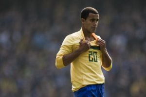 Lucas, Inters första alternativ till Lavezzi. Stjärnans pris rasar…
