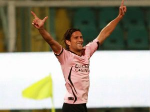 Di Marzio – Silvestre could go to AC Milan, has met with Galliani and reached an agreement