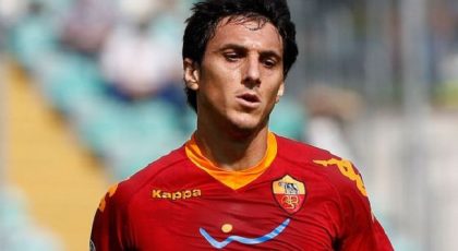 Burdisso: “Diego Milito är den anfallare som fått mig att lida mest, han är ett fenomen”