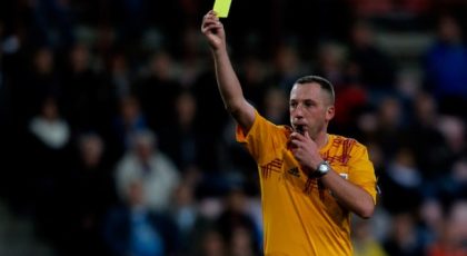  Inter v Neftci: Aleckovic to referee