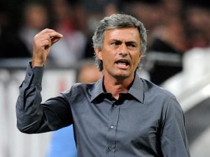 Mourinho: “The cups are a whole other world in England, I remember with Inter…”