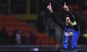 Criscito writes to Zanetti: “Grande Campione!!”