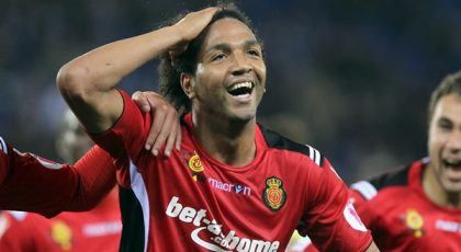 Sky: Emilio N’Sue of Mallorca for the attack