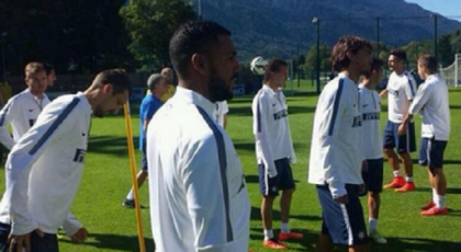 BREAKING – M’Vila training with the group at Pinzolo, the official announcement later today!