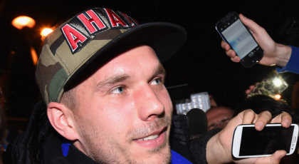 Podolski: “I can’t express in words my gratitude towards Arsenal fans “