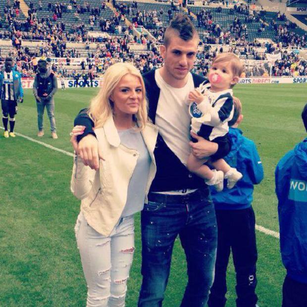 Santon_2044754a