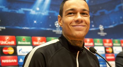 V.der Wiel Agent: “He could leave and he could stay here”