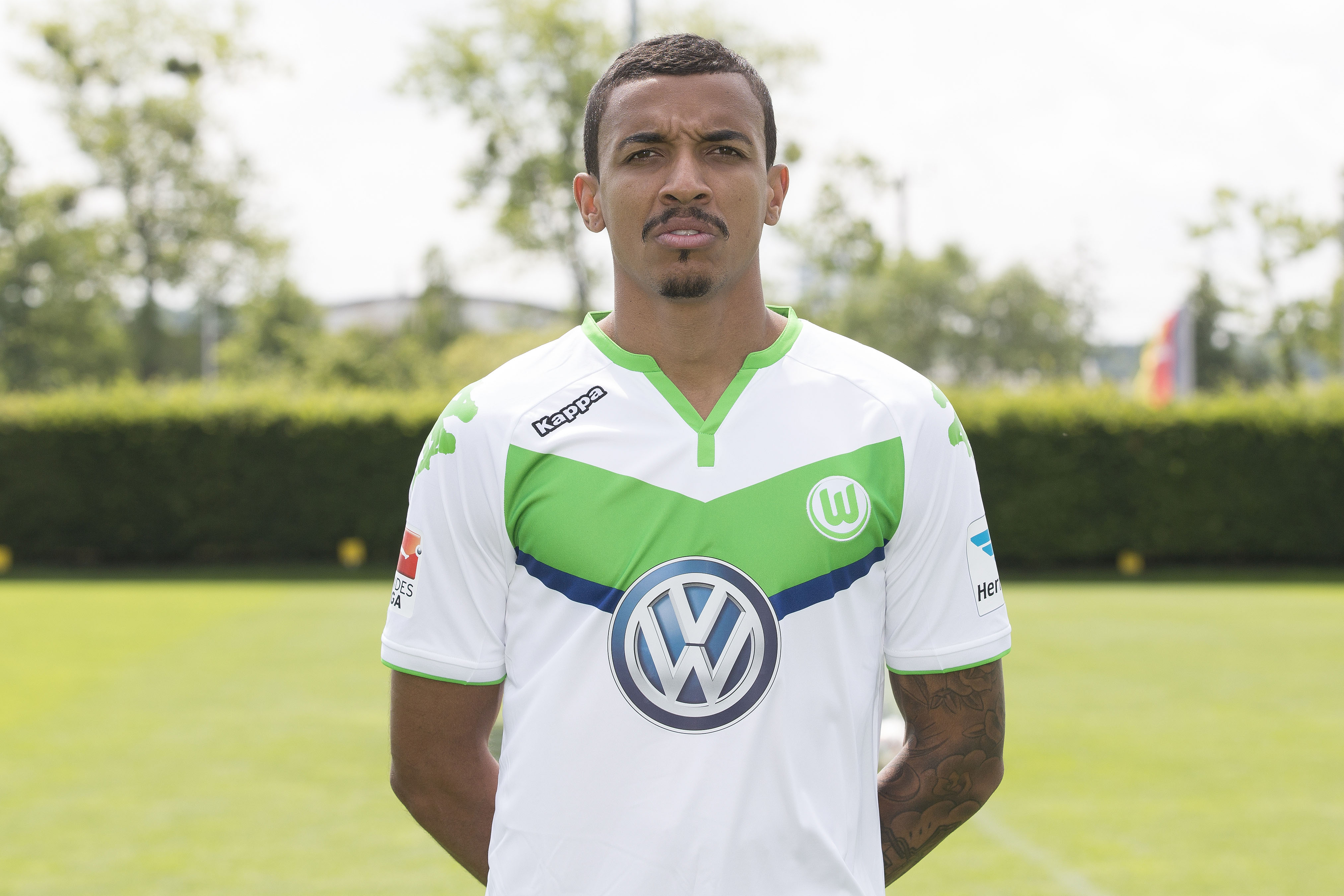 Allofs, Wolfsburg Sporting Director: “Luiz Gustavo stays”