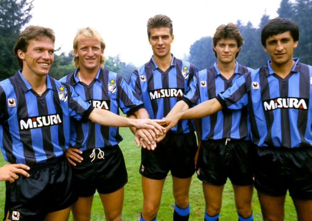 Photo – Nerazzurri Legend Andreas Brehme Posts Classic Nerazzurri Starting XI Team Photo From 1988-89: “Can You Name Them All?”