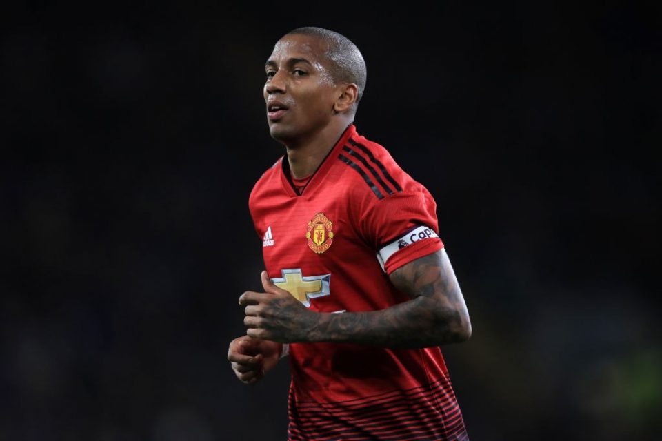 Ashley Young & Filipe Luis Are 2 New Free Agent Ideas For Inter In The Summer