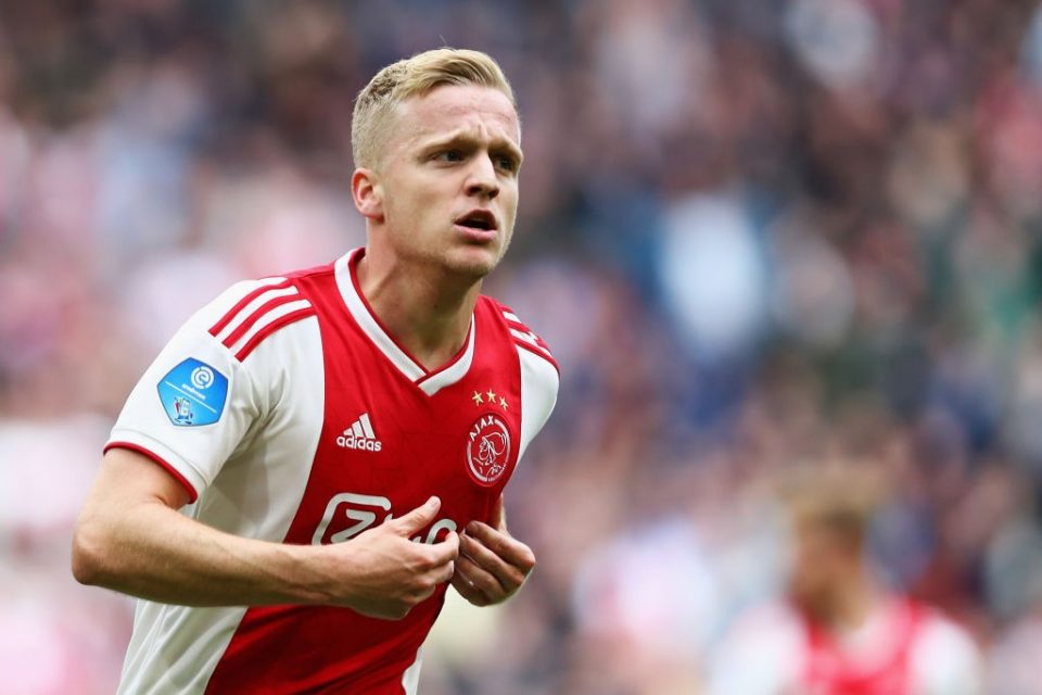 Ajax' Van De Beek's €55M Transfer To Real Madrid Could Fall Apart Amid Links To Inter & Man Utd