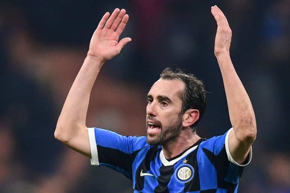 Photo – Inter Defender Godin: “One More Day Of Work”
