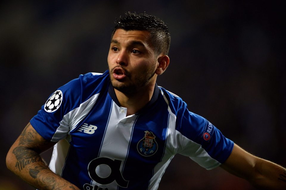 Inter Join Roma, West Ham & Everton Among Other Clubs Tracking Porto Winger Jesus Corona