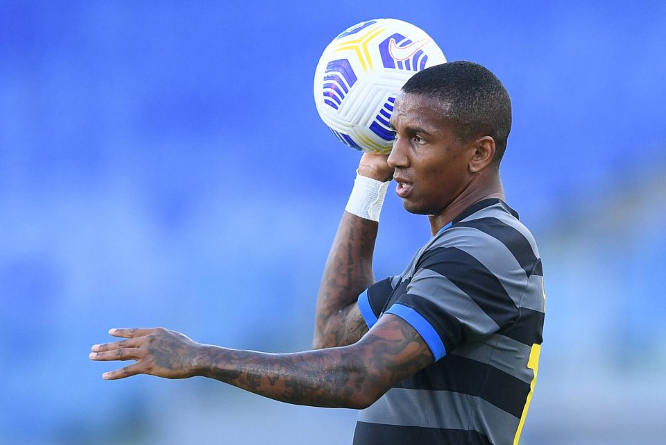 Photo – Inter’s Ashley Young Pays Tribute To Gerard Houllier: “Great Man Not Just Manager”
