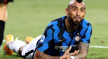 Photo – Inter Midfielder Arturo Vidal Celebrates 2-1 Win Over Spezia