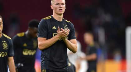 Inter & AC Milan Both Interested In Ajax’s €30m Rated Defender Perr Schuurs