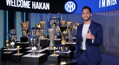 Photos – Inter Welcome New Signing Hakan Calhanoglu