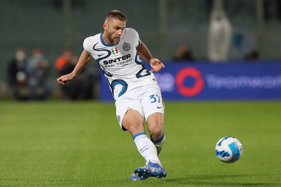 Italian Journalist Marco Barzaghi: “Inter Defender Milan Skriniar Suffered Muscle Injury But No Knee Injury”