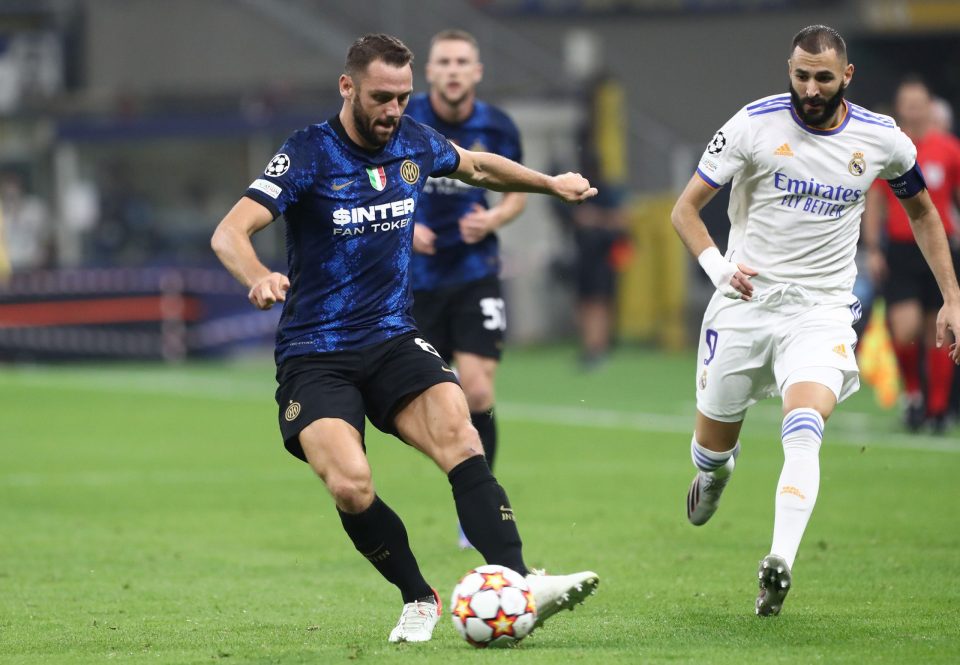 Inter Defender Stefan De Vrij Came Off At Halftime Against Liverpool Due To Strain In Left Calf, Italian Media Report