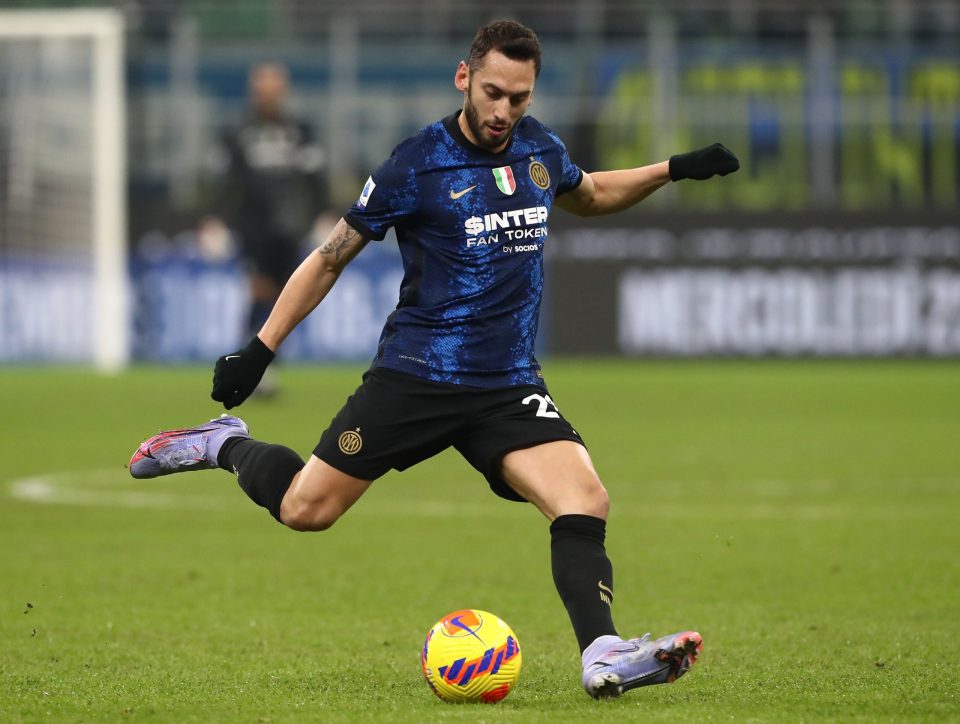 Inter Midfielder Hakan Calhanoglu: “We Have To Remain Calm, I Can Play In Hole Behind Two Strikers”