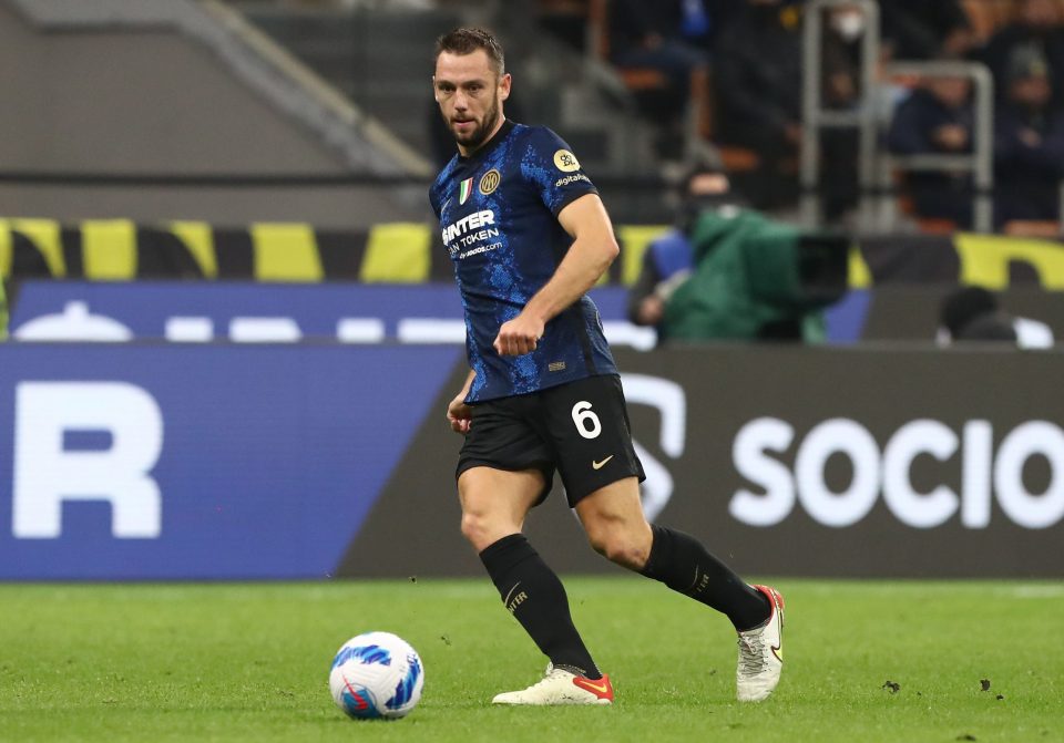 Official – Inter Defender Stefan De Vrij Suffered Muscle Injury To Left Calf In Champions League Clash With Liverpool