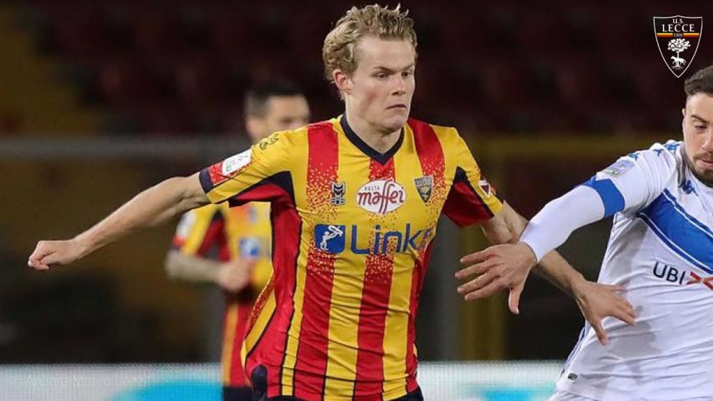 Italian Media Argue Inter Milan Could’ve Had Penalty In Win Over Lecce As Referee Manganiello Adopted “Premier League” Officiating