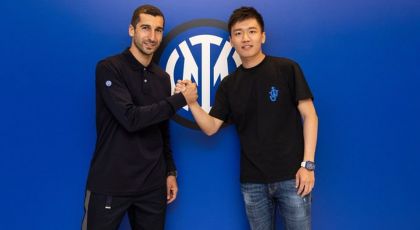Photo – Inter Share Photo Of New Boy Henrikh Mkhitaryan In The Nerazzurri Trophy Room