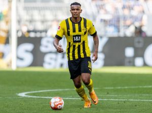 Dortmund Will Not Loan Out Manuel Akanji So Inter Must Agree On A Transfer Fee, Italian Media Report