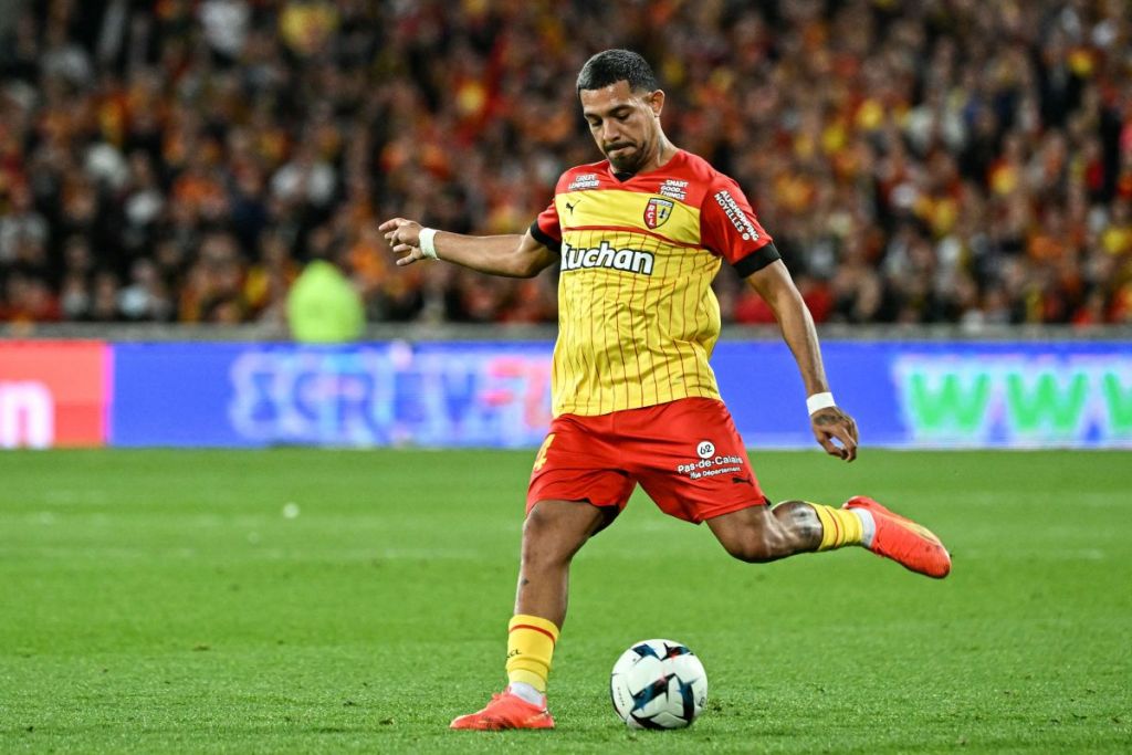 Inter Milan Preparing Offer For Argentina International But Lens Won’t Relinquish Easily – Price Tag Revealed