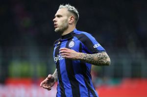 Threatening Banner Unveiled Outside The House Of Inter Milan Star After Anti-AC Milan Chants