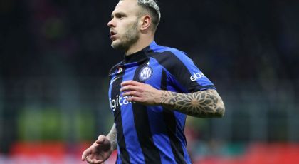 Threatening Banner Unveiled Outside The House Of Inter Milan Star After Anti-AC Milan Chants