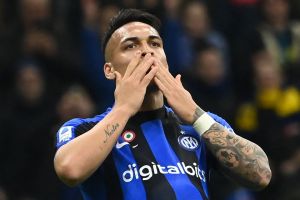 Photo – Lautaro Martinez Celebrates Inter Milan’s 3-1 Serie A Win Over Lazio: “Massive Win”