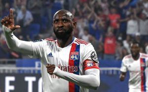 Lyon & Crystal Palace Stars Offered To Inter Milan As Dzeko & Correa Replacements
