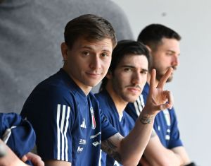 Liverpool, Chelsea & Newcastle Interest In Italy Superstar Looms Over Inter Milan