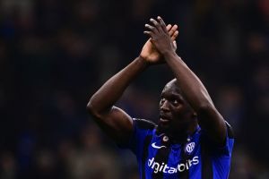 Ex-Inter Milan Midfield Legend Reveals Pick Out Of Edin Dzeko & Romelu Lukaku