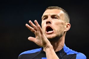 Photo – Inter Milan Striker Edin Dzeko Celebrates Champions League Win Over AC Milan: “Only First Battle, Let’s Keep Going”