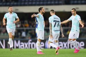 Photo – Inter Milan’s Hakan Calhanoglu Celebrates Hellas Verona Pummeling: “What A Feeling”