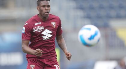Inter Milan & AC Milan Go Head-To-Head For Torino Star