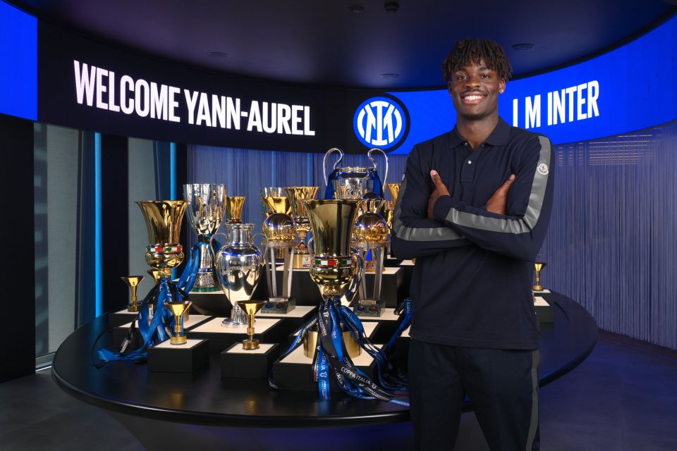 Yann Aurel Bisseck Inter Milan Official