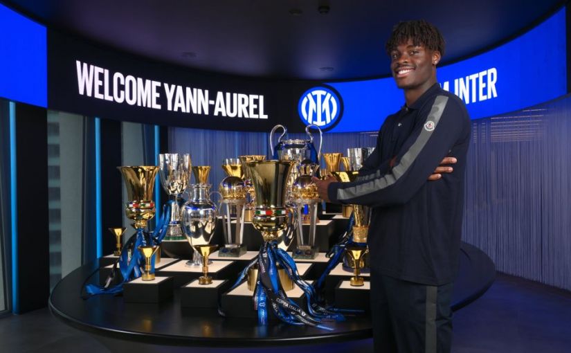 Yann Aurel Bisseck Inter Milan Official