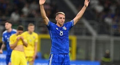 Inter Milan & Italy Star Looks Back On Milan Derby Celebration, Praises Ex Man United Veteran