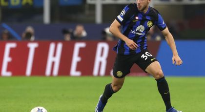 Photo – Netherlands & Brazil Internationals In Action In Inter Milan Serie A Win Vs Fiorentina